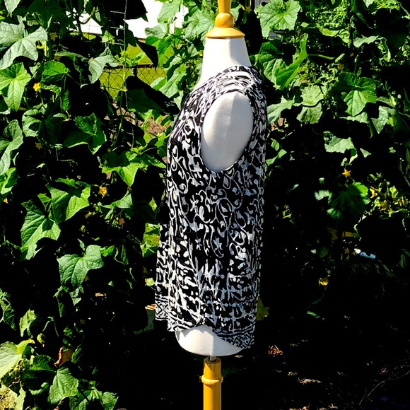 NWT Lucky 🍀 Brand Sleeveless Top - Picture 7 of 9